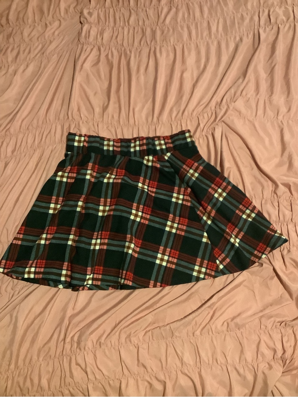 Sheike Red and Dark Green Plaid Circle Skirt